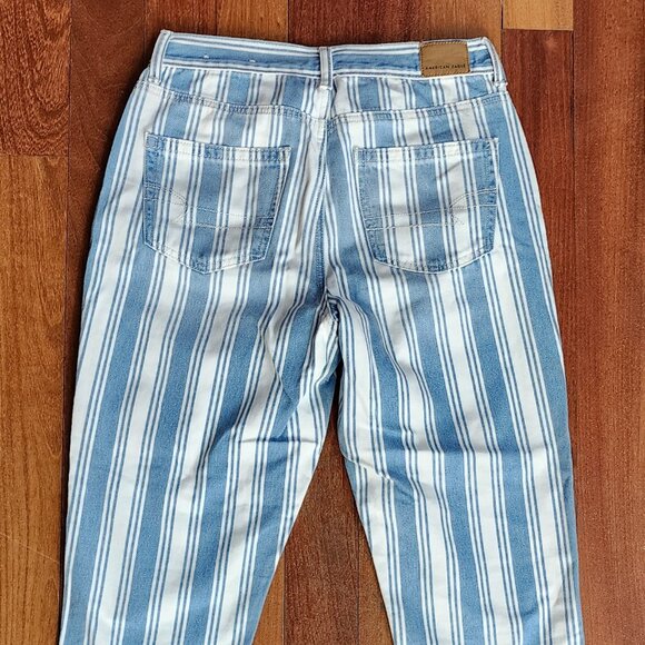 American Eagle Outfitters Blue/White Vertical Striped Mom Jeans Size 4 Short - Picture 10 of 16